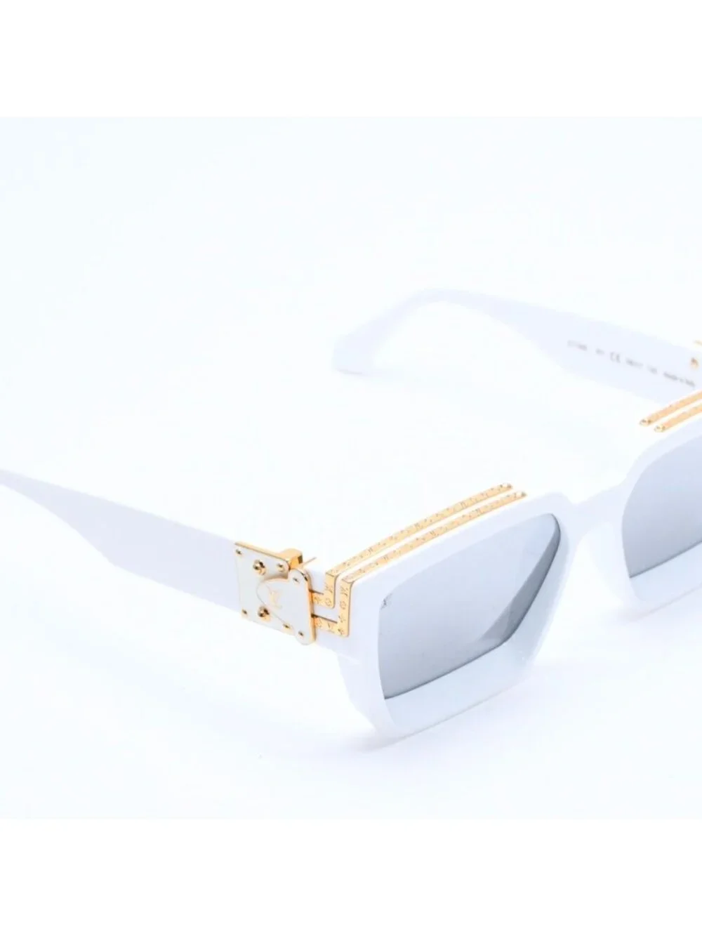 Louis Vuitton Sunglasses 1.1 Millionaire Eyewear White